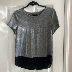 Woman’s Express Blouse/T-shirt - SM